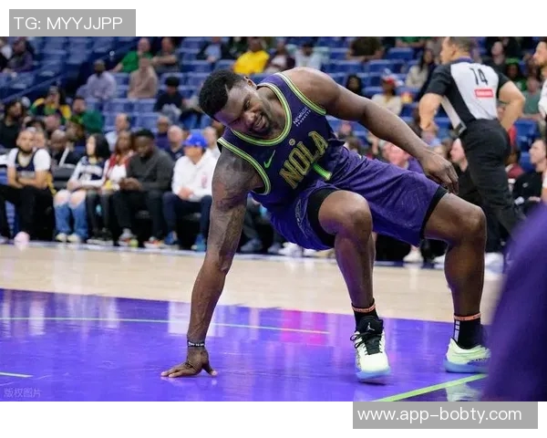 夸梅直言锡安体重过重难以完成赛季82场比赛曾遭质疑被指嫉妒他 夸梅直言锡安体重过重难以完成赛季82场比赛曾遭质疑被指嫉妒他