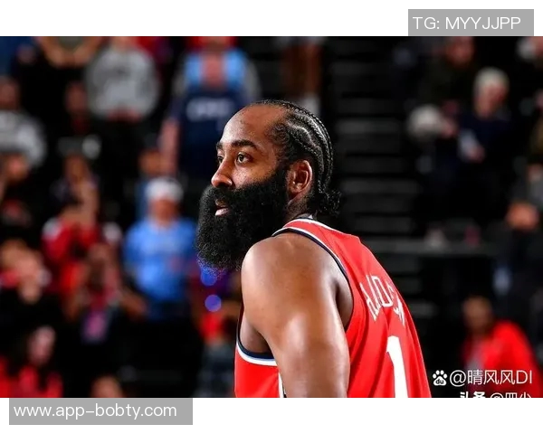 小琼斯与哈登小卡祖巴茨联手展现惊人净效率值得首发机会