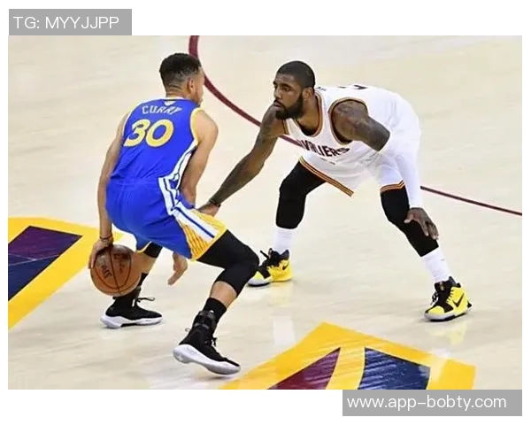 库里分享球鞋广告拍摄趣事并为新款球鞋热情打Call