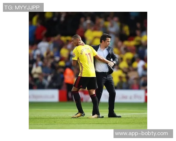 理查利森成为第五位在英超出场250次的巴西球员荣耀时刻