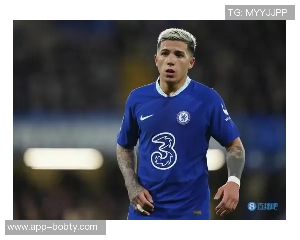 默森称赖斯为英超最佳8号位中场恩佐尚难企及其水平 默森称赖斯为英超最佳8号位中场恩佐尚难企及其水平