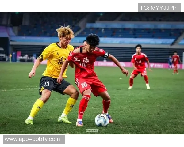 海港队结束假期重返训练全力备战中超收官战争取佳绩 海港队结束假期重返训练全力备战中超收官战争取佳绩