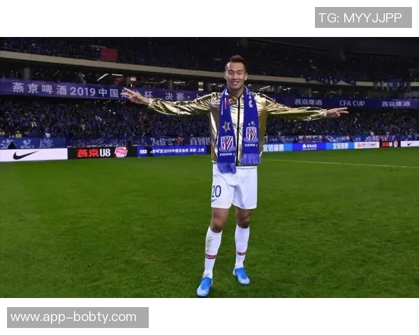 37岁前申花外援金信煜宣布结束17年职业生涯将于赛季末退役 37岁前申花外援金信煜宣布结束17年职业生涯将于赛季末退役