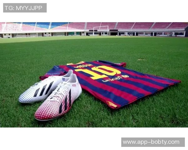 阿迪达斯全新梅西F50签名战靴将于明年四月发布橙金渐变色设计引关注