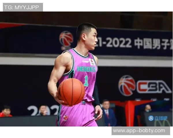 王奕博展现顶薪球员价值有效解决青岛男篮一号位问题