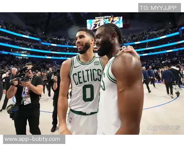 凯尔特人寻求交易A西蒙斯与选秀权以引进首发中锋